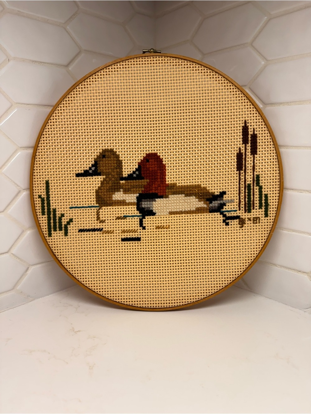 Vtg cross-stitched duck hanger